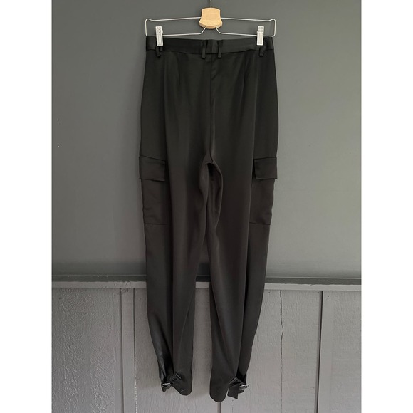 Aritzia Babaton Refined Satin Cargo Pant in Black Size 4 - Picture 7 of 16